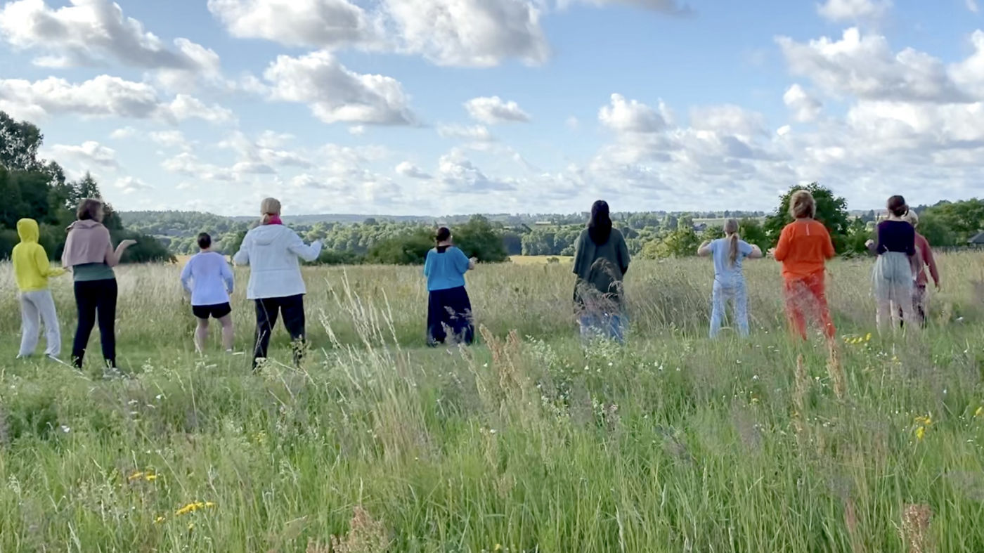 saulgriežu meditācija